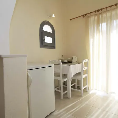 Ersi 3* Fira (Santorini)