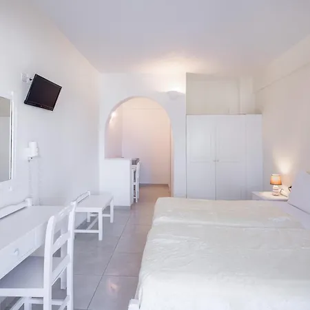 Apart-hotel Ersi 3*