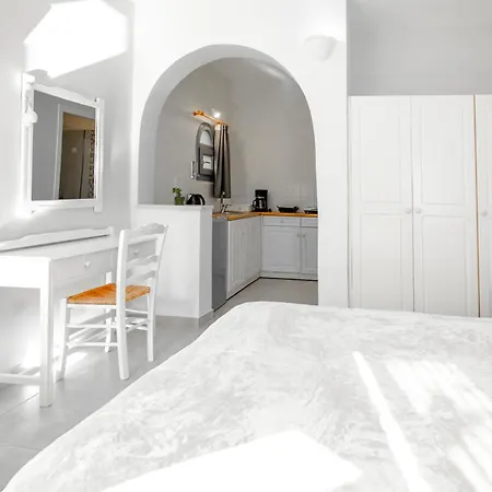 Ersi Apart-hotel Fira (Santorini)